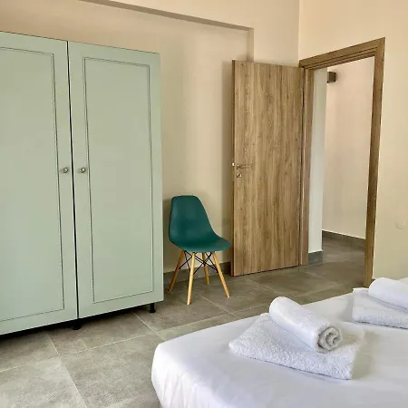 Petra Residences In Apartment *